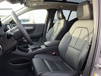 2026 Volvo XC40 B5 Plus