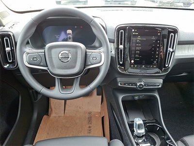 2026 Volvo XC40 B5 Plus