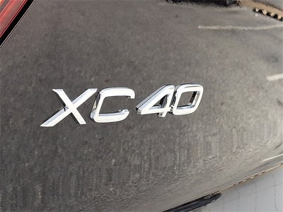 2026 Volvo XC40 B5 Plus