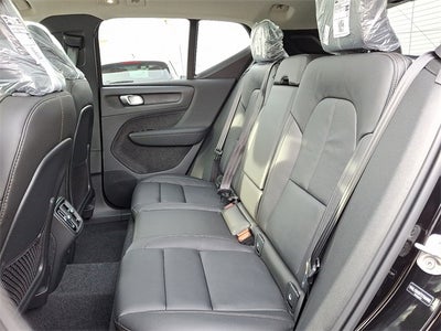 2026 Volvo XC40 B5 Plus