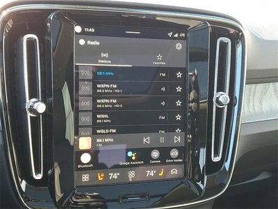 2026 Volvo XC40 B5 Plus