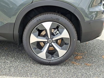 2026 Volvo XC40 B5 Plus