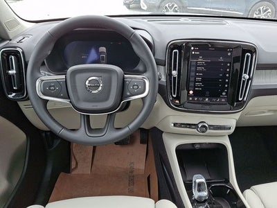 2026 Volvo XC40 B5 Plus
