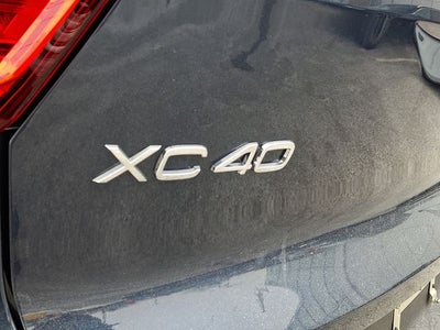2026 Volvo XC40 B5 Plus