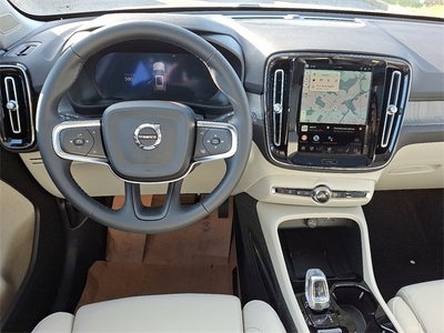 2026 Volvo XC40 B5 Plus