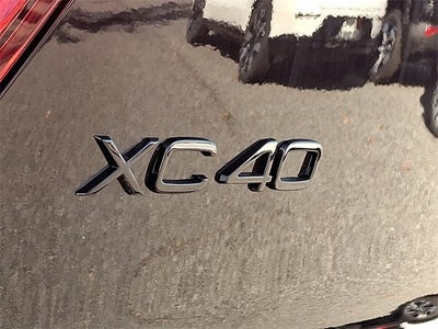 2026 Volvo XC40 B5 Ultra Black Edition