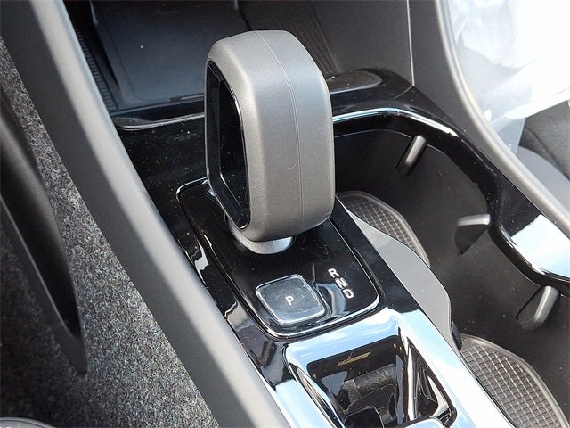 2026 Volvo XC40 B5 Ultra Black Edition