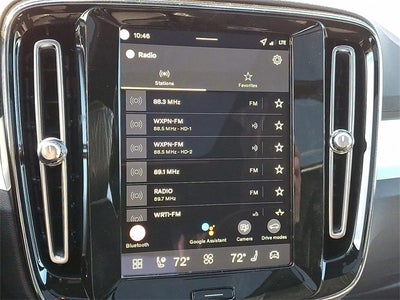 2026 Volvo XC40 B5 Ultra Black Edition