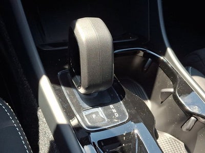 2026 Volvo XC40 B5 Ultra Black Edition