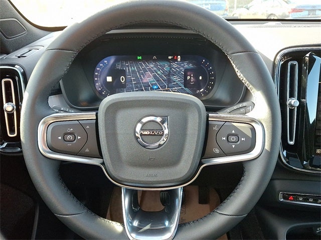 2026 Volvo XC40 B5 Ultra Black Edition