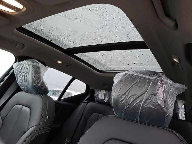 2026 Volvo XC40 B5 Core