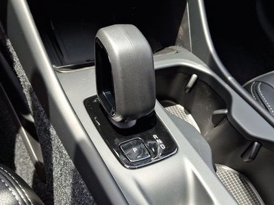 2026 Volvo XC40 B5 Core