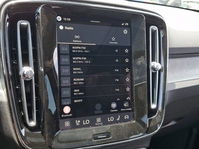 2026 Volvo XC40 B5 Core