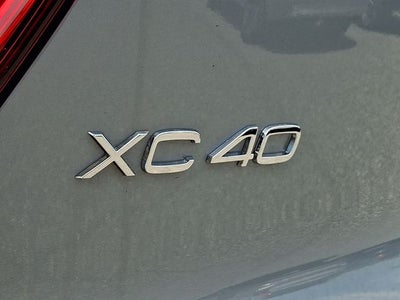 2026 Volvo XC40 B5 Core