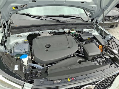 2026 Volvo XC40 B5 Core