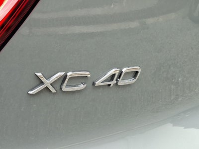 2026 Volvo XC40 B5 Core