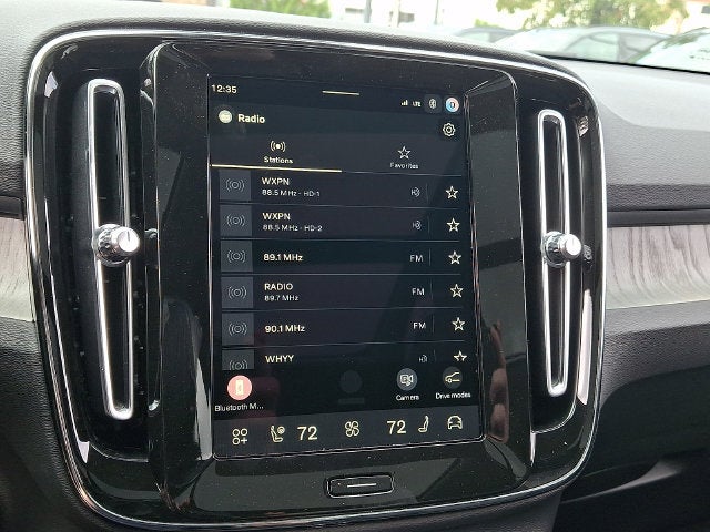 2026 Volvo XC40 B5 Core