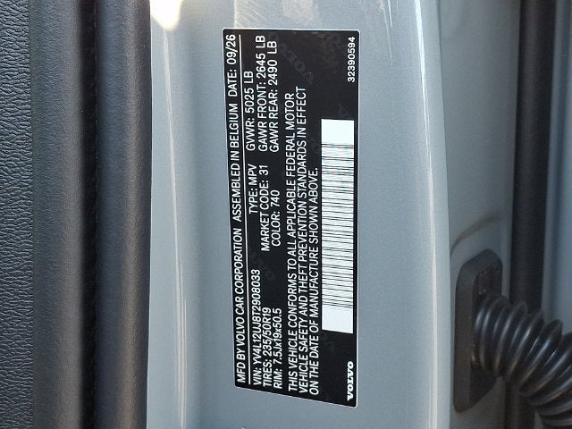 2026 Volvo XC40 B5 Core