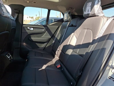 2026 Volvo XC40 B5 Core