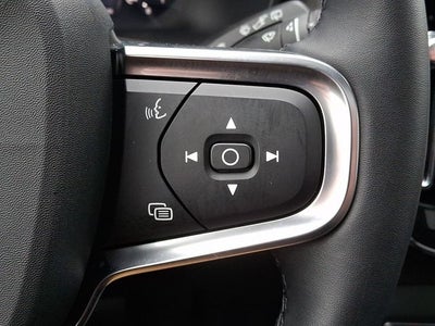 2026 Volvo XC40 B5 Core