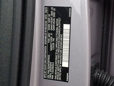 2026 Volvo XC40 B5 Core