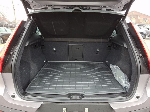 2026 Volvo XC40 B5 Core