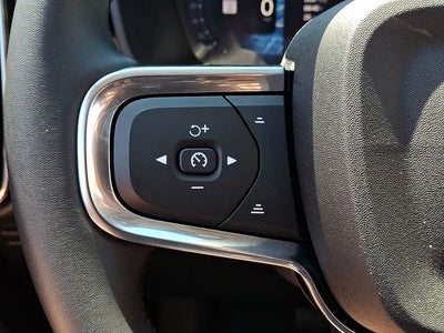 2026 Volvo XC40 B5 Core