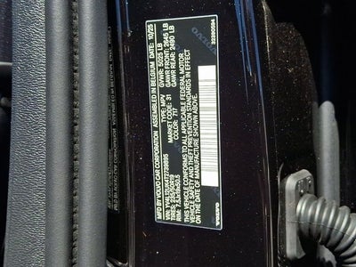 2026 Volvo XC40 B5 Core