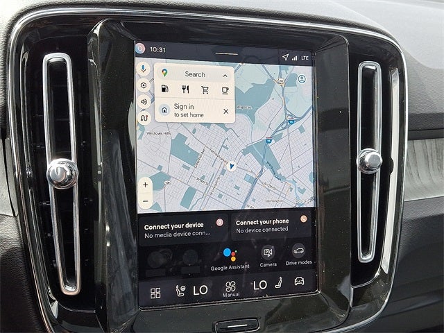 2026 Volvo XC40 B5 Core