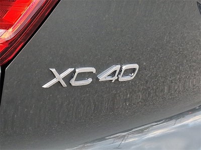 2026 Volvo XC40 B5 Core
