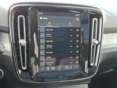 2026 Volvo XC40 B5 Core