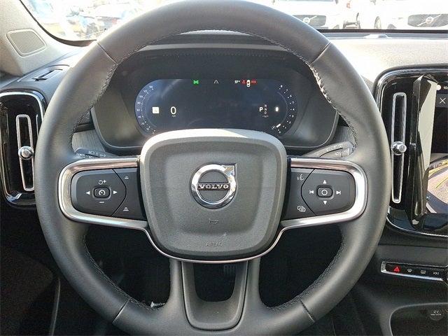 2026 Volvo XC40 B5 Core