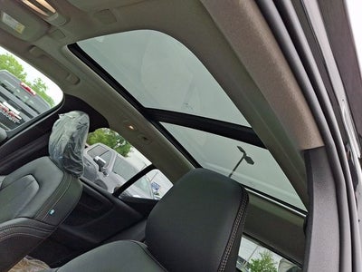 2026 Volvo XC40 B5 Ultra