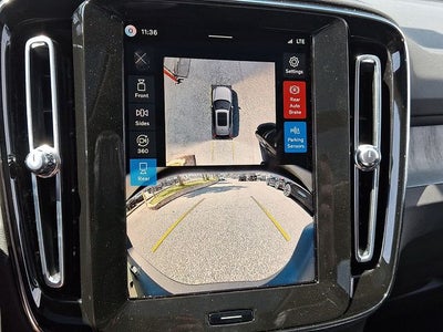 2026 Volvo XC40 B5 Ultra