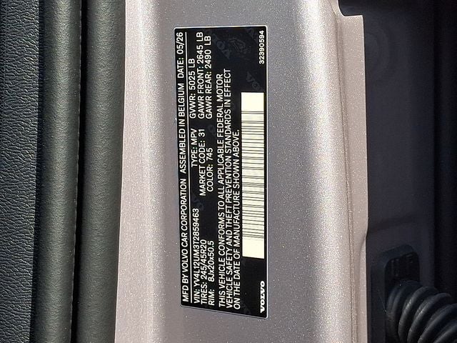 2026 Volvo XC40 B5 Ultra