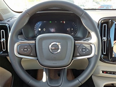 2026 Volvo XC40 B5 Ultra