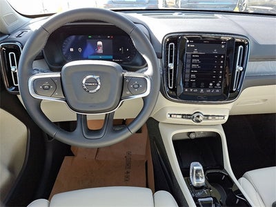 2026 Volvo XC40 B5 Ultra