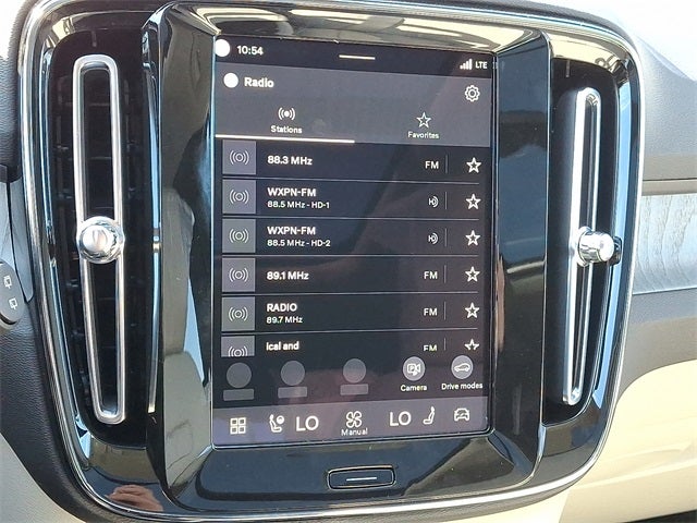 2026 Volvo XC40 B5 Ultra