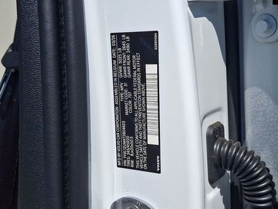 2026 Volvo XC40 B5 Ultra