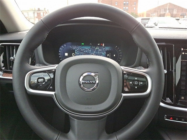 2026 Volvo V60 Cross Country B5 Plus