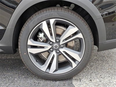 2026 Volvo V60 Cross Country B5 Plus