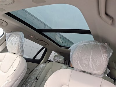 2026 Volvo V60 Cross Country B5 Plus