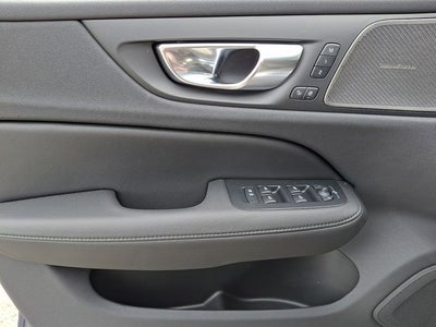 2026 Volvo V60 Cross Country B5 Plus