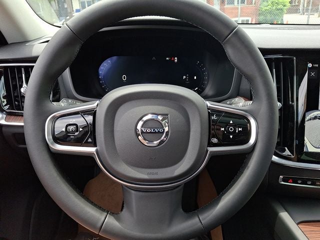 2026 Volvo V60 Cross Country B5 Plus