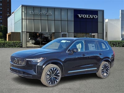 2026 Volvo XC90 B5 Plus