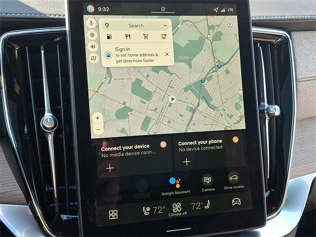 2026 Volvo XC90 B5 Plus