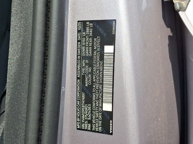 2026 Volvo XC90 B5 Plus