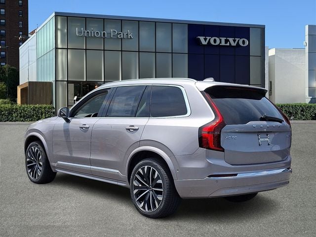 2026 Volvo XC90 B5 Plus