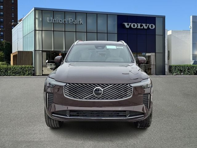 2026 Volvo XC90 B5 Core