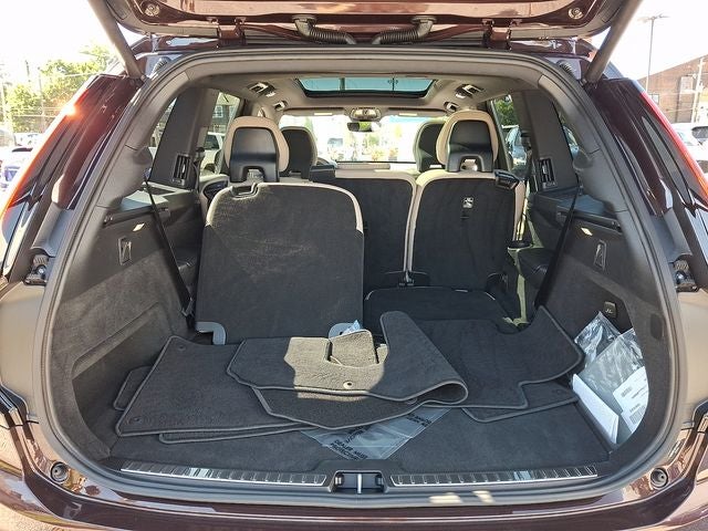 2026 Volvo XC90 B5 Core
